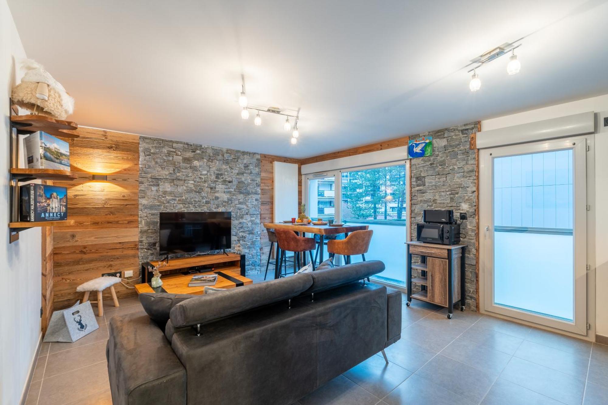 Charmant Appartement A 5 Minutes A Pied De La Vielle Ville Annecy Avec Parking Prive Dış mekan fotoğraf